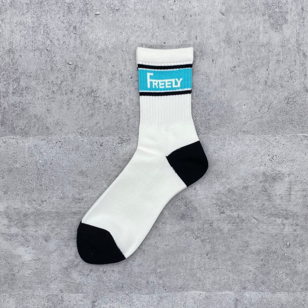 「FREELY」ロゴ入りソックス サブ画像2